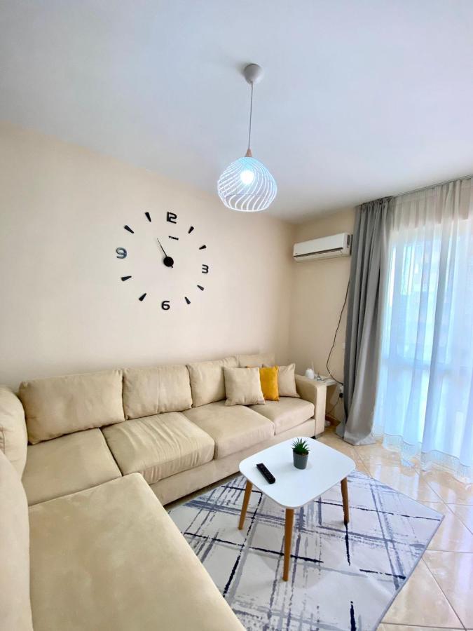 Chlo Apartment 2 Tirana Kültér fotó